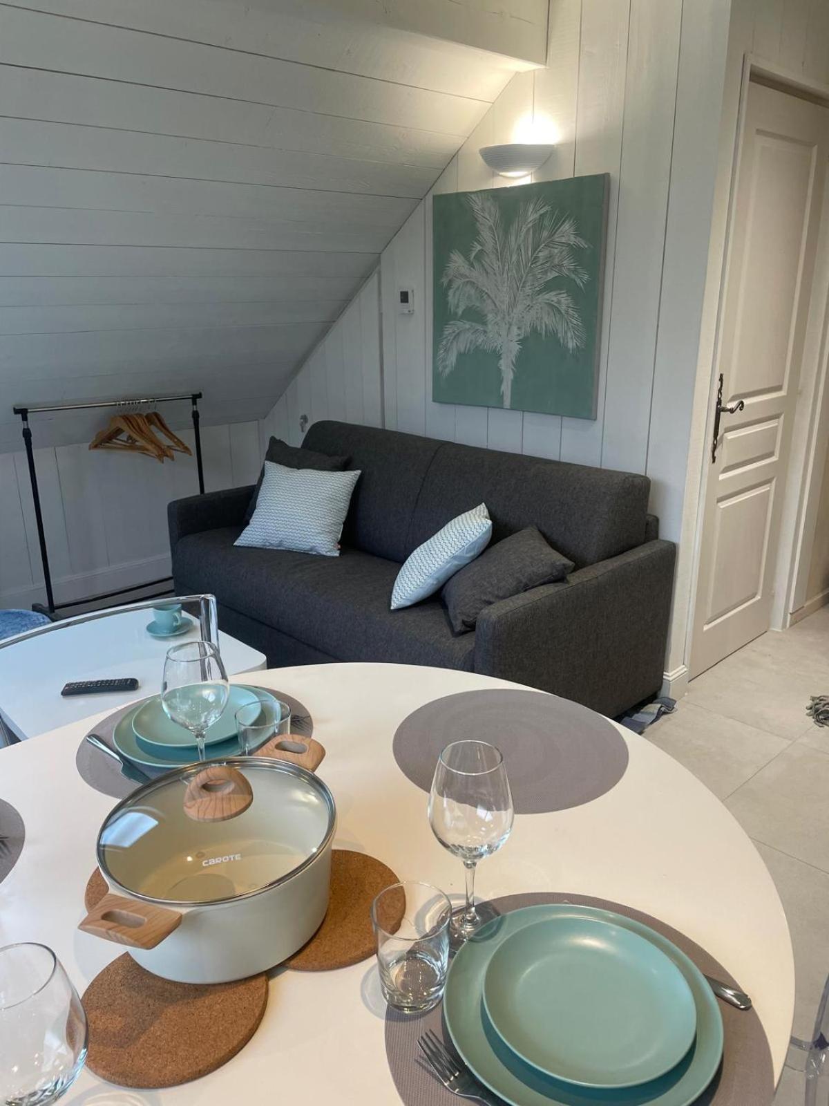 La Baie Des Voiles 3 Chambres 4 A 6 Personnes Au Bord Du Lac Plage Privee ดูแอ็งต์ ภายนอก รูปภาพ